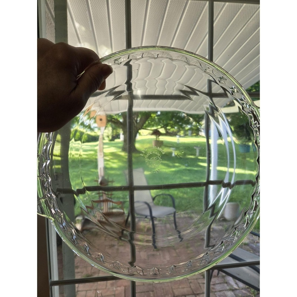 Vintage Pyrex #229 10 Clear Glass Deep Dish 9.5" Scalloped Fluted Edge Pie Plate - Picture 3 of 4